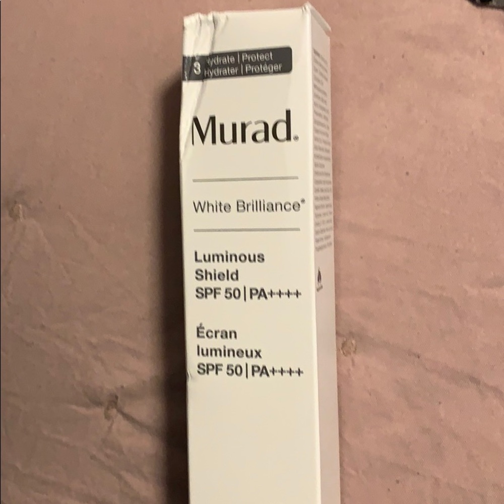 Murad luminous shield spf brilliance dermatologist - Picture 2 of 3